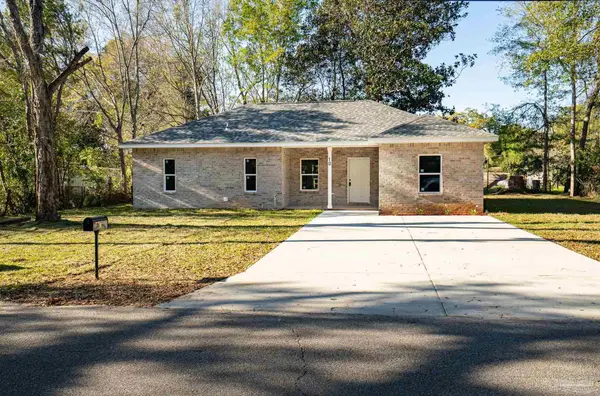 10 Tennessee Dr, Pensacola, FL 32505