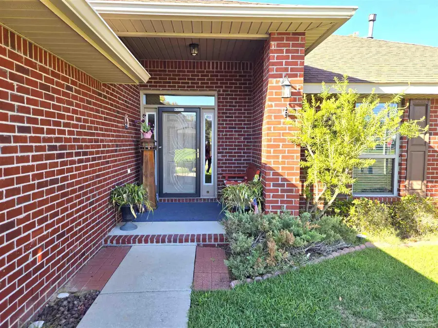 6774 Gettysburg Blvd, Bagdad, FL 32530 - #2