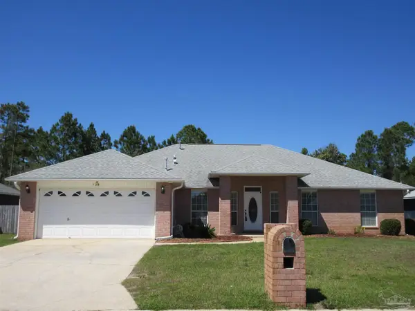 128 Gunwale Rd, Pensacola, FL 32507