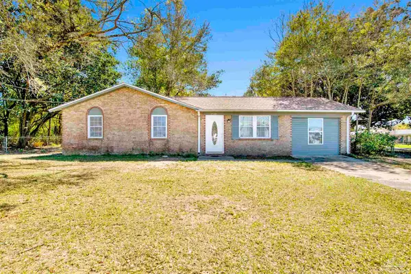 4350 Pine Villa Cir, Pace, FL 32571