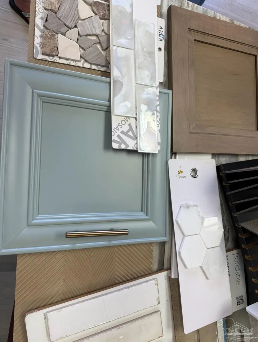 8702 S Lynn Rd, Milton, FL 32583 - #3