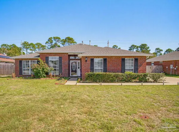 676 Buoy Dr, Pensacola, FL 32507