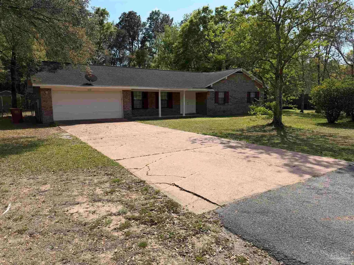5905 Pamela Dr, Milton, FL 32570 - #1