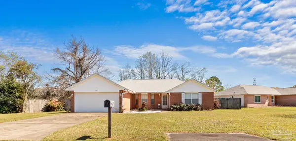 167 Carrier Dr, Pensacola, FL 32506