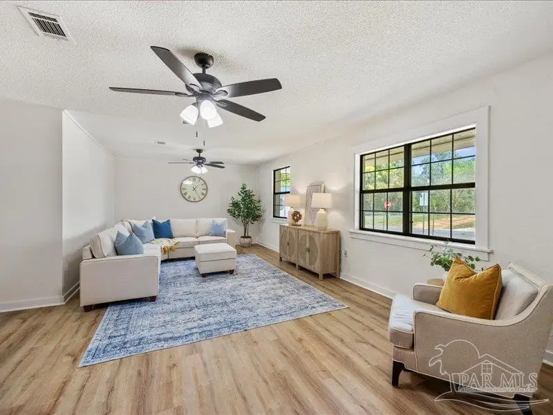 8447 Chisholm Rd, Pensacola, FL 32514 - #1