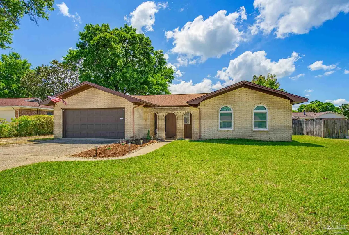 8217 Squire Rd, Pensacola, FL 32514 - #1