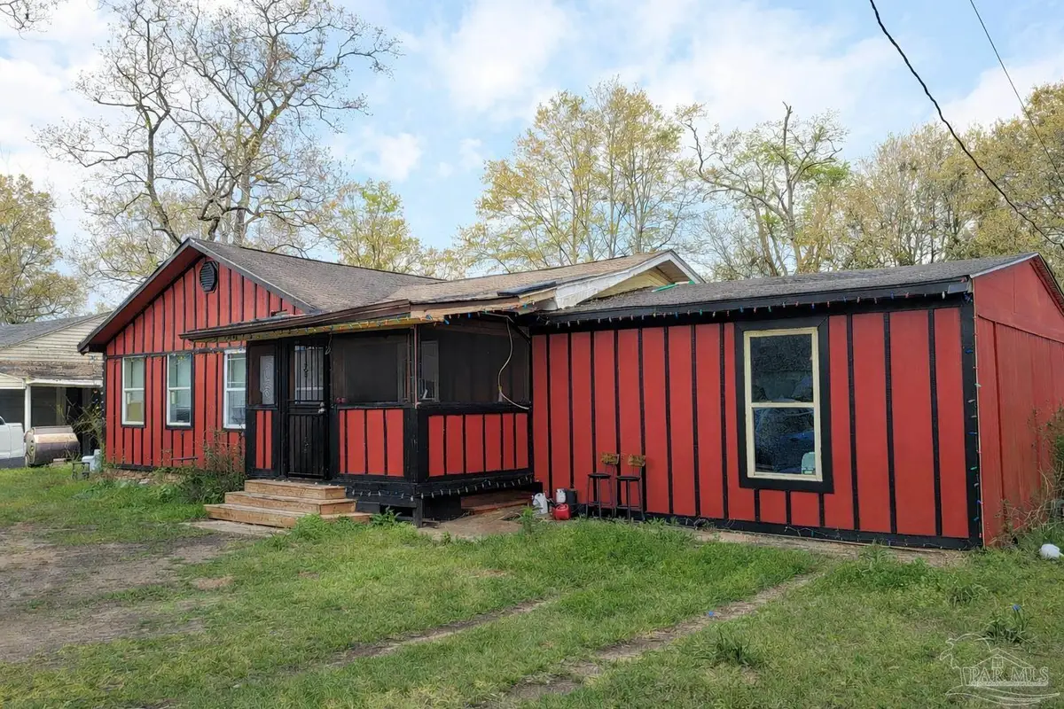 303 Booth Ave, Cantonment, FL 32533 - #1