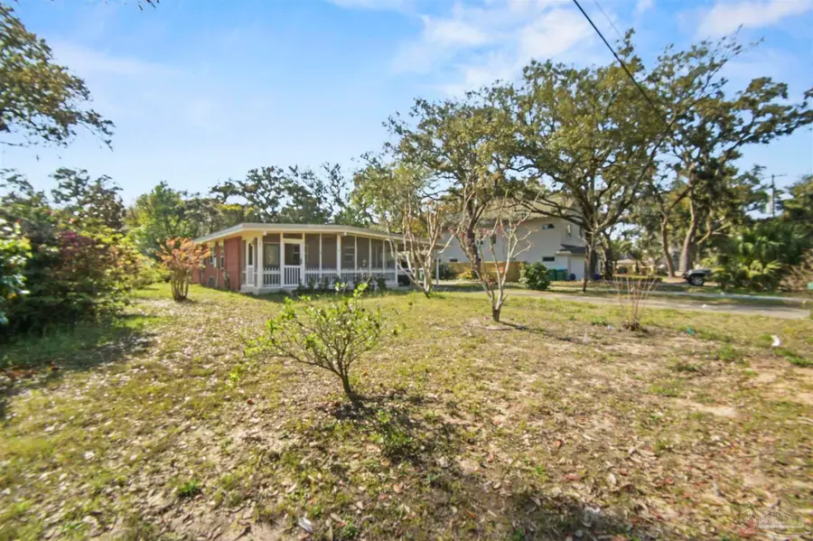 3 Driftwood Ave, Gulf Breeze, FL 32561 - #2
