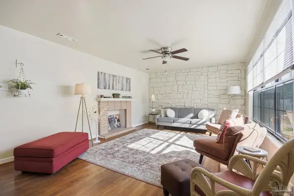 2340 Teate Ave, Pensacola, FL 32504