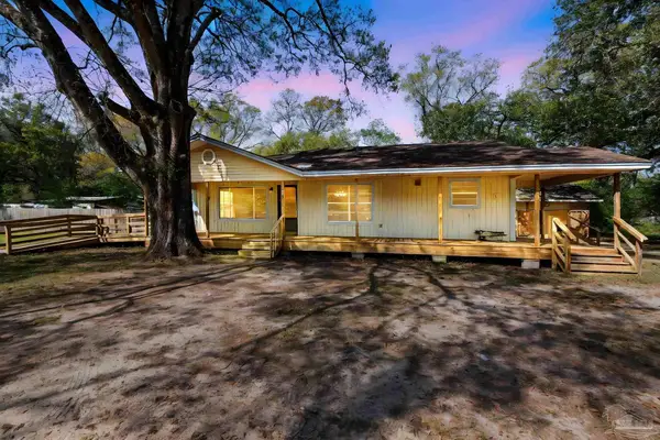 8331 Durand Ave, Pensacola, FL 32534