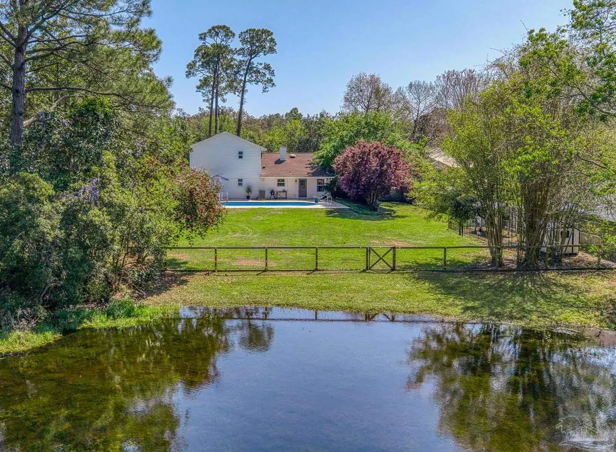 2828 Clearlake Pl, Gulf Breeze, FL 32563 - #1