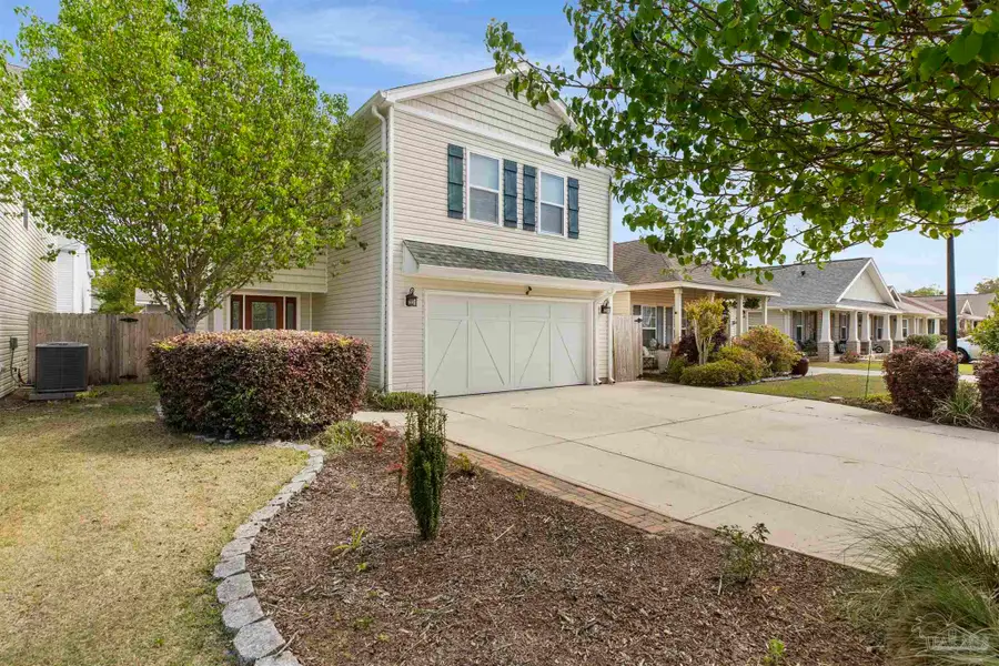 126 Cottage View Dr, Pensacola, FL 32507 - #2