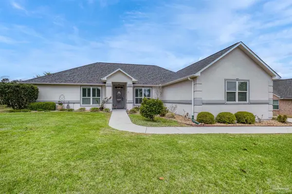 38 Faison St, Pensacola, FL 32505