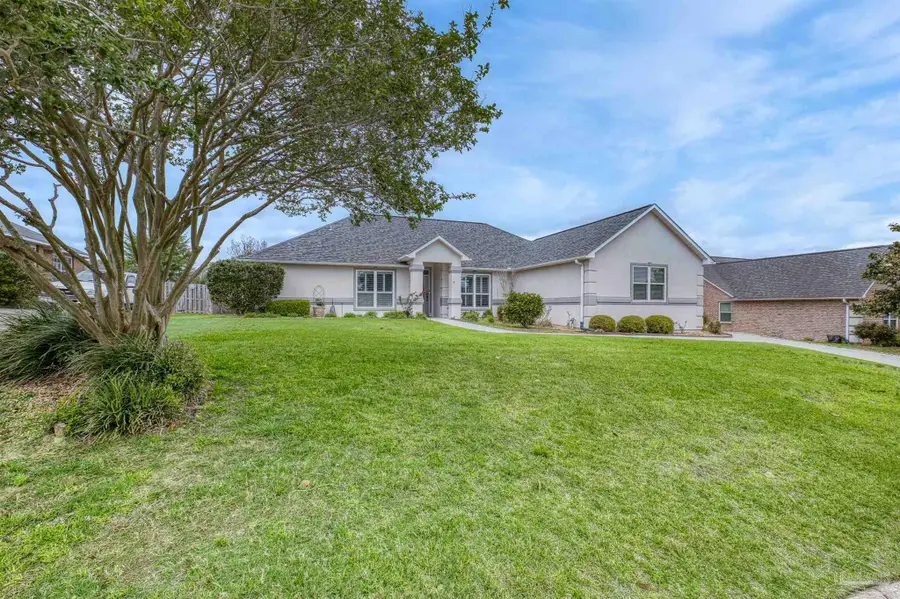 38 Faison St, Pensacola, FL 32505 - #2