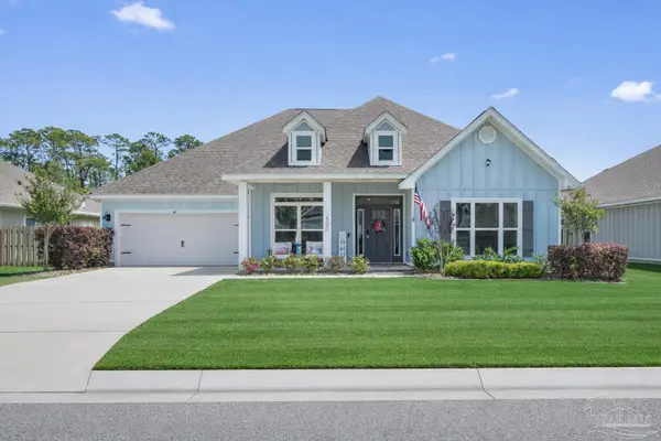 1500 Ballyhoo Dr, Gulf Breeze, FL 32563