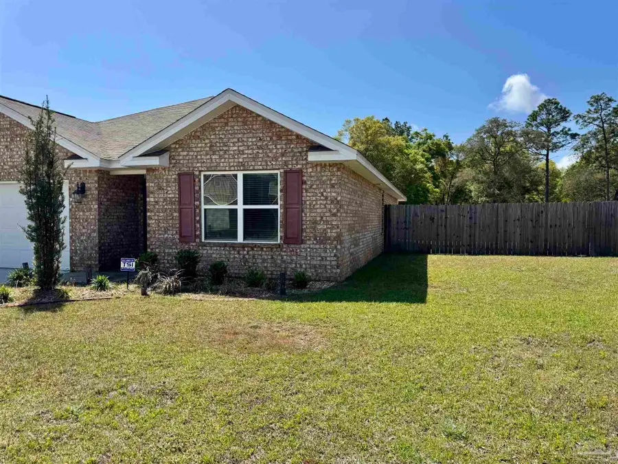 6395 Churchill Cir, Milton, FL 32583 - #3