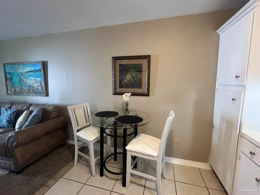 1301 Redwood Ln #H, Gulf Breeze, FL 32563 - #2