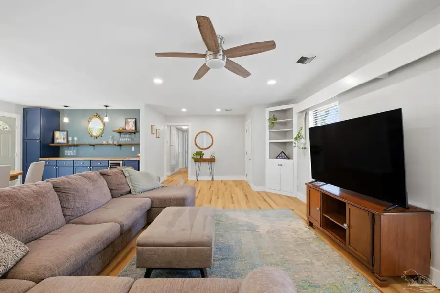 761 Connell Dr, Pensacola, FL 32503 - #2