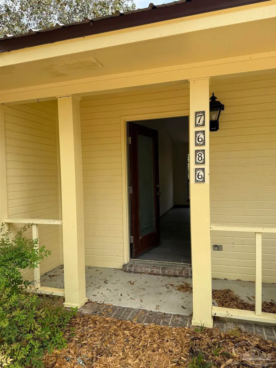 7686 N Hwy 87, Milton, FL 32570 - #2