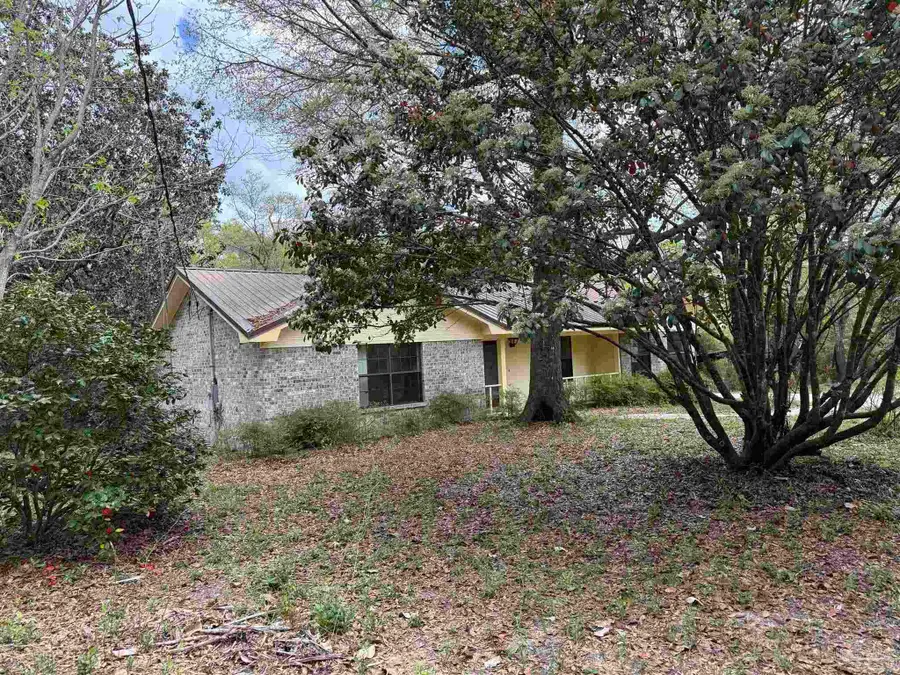 7686 N Hwy 87, Milton, FL 32570 - #3