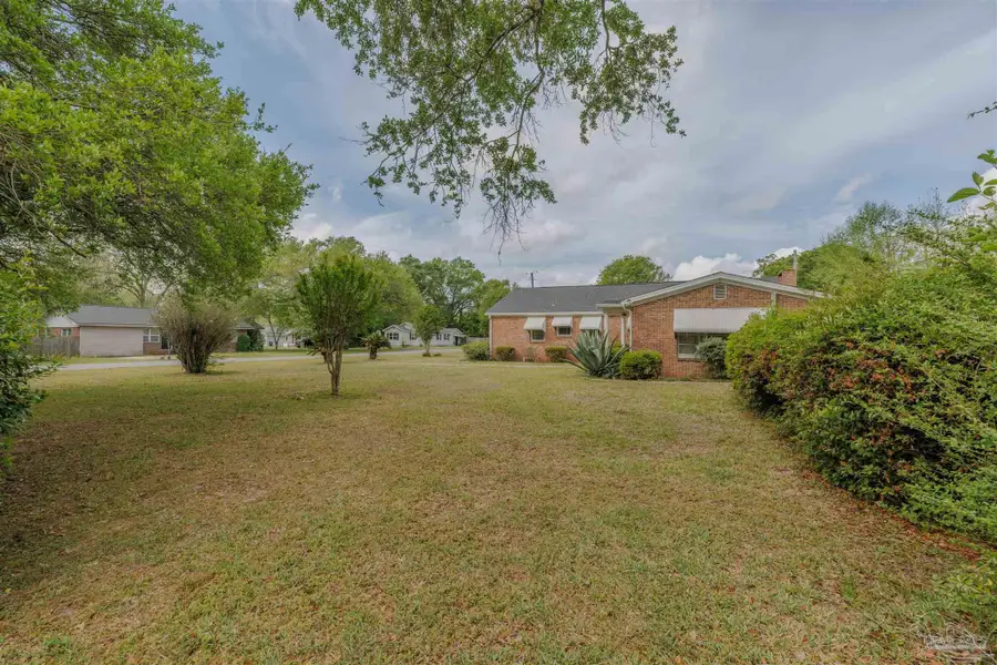 302 Wegner Ave, Cantonment, FL 32533 - #3
