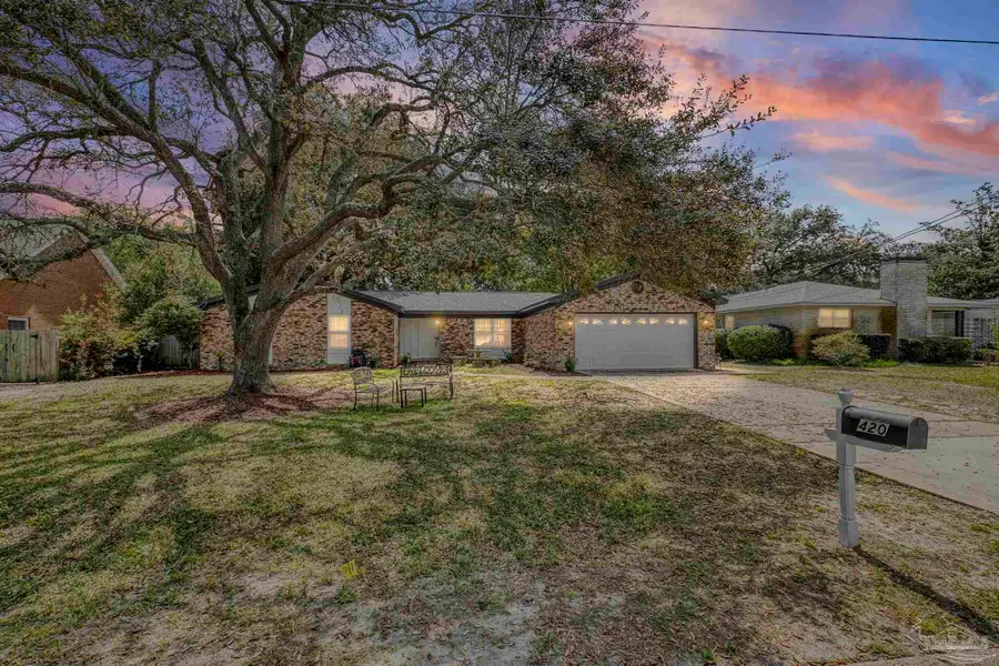 420 Dolphin St, Gulf Breeze, FL 32561 - #2
