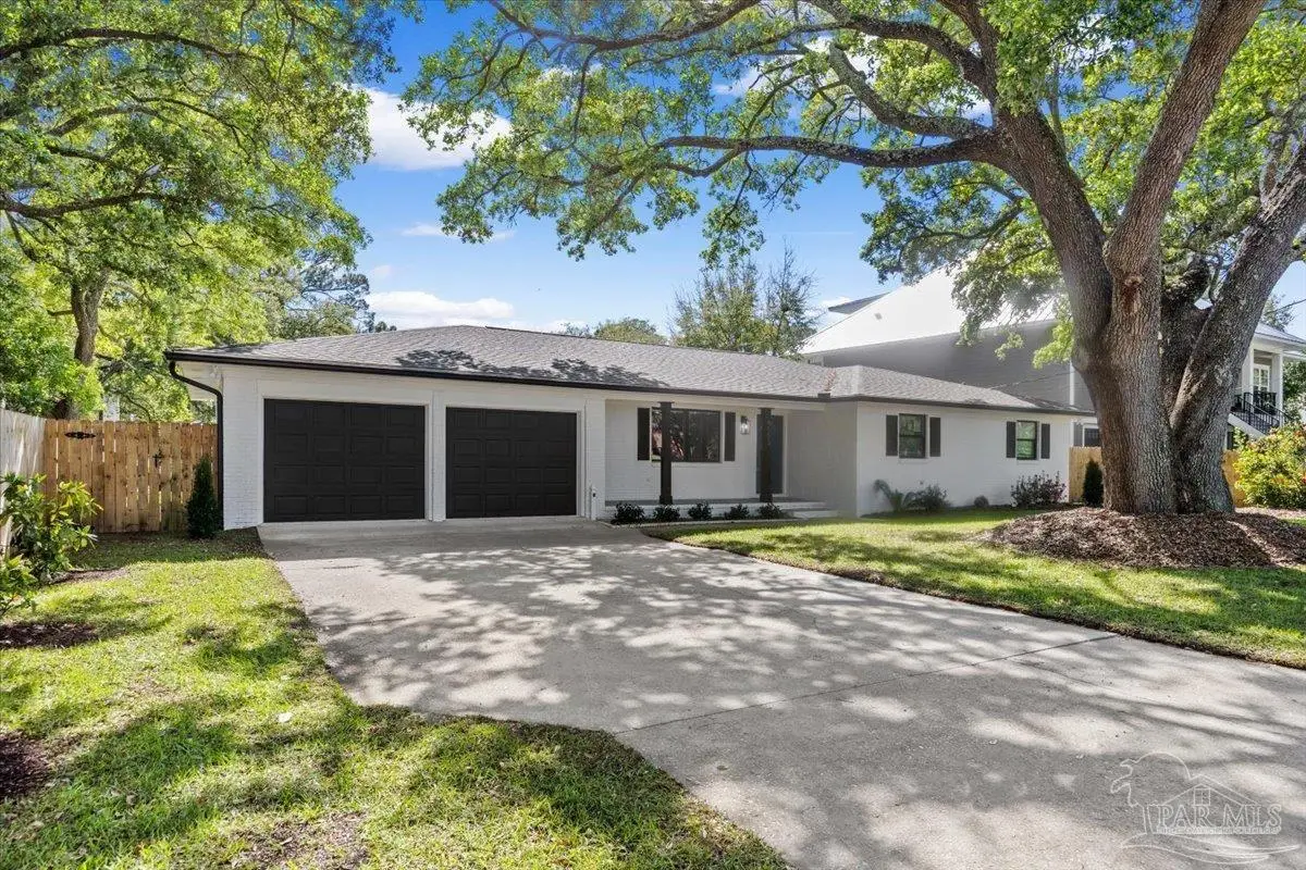 4593 Soundside Dr, Gulf Breeze, FL 32563 - #1