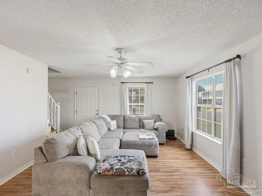 446 Sandy Ridge Cir, Mary Esther, FL 32569 - #3