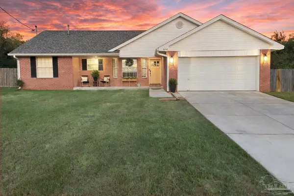 4245 Frasier Ln, Pace, FL 32571