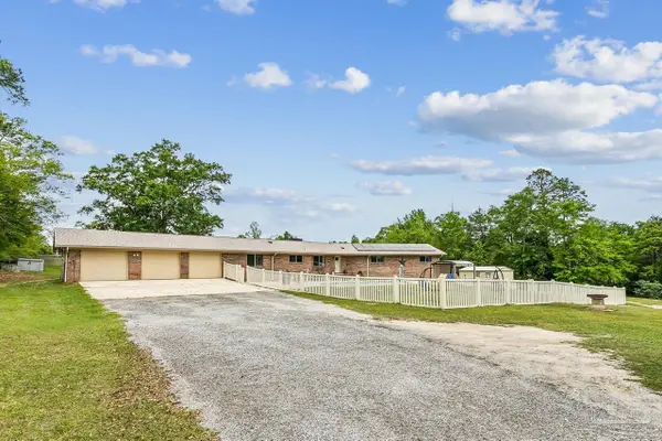 241 S Century Blvd, Mcdavid, FL 32568