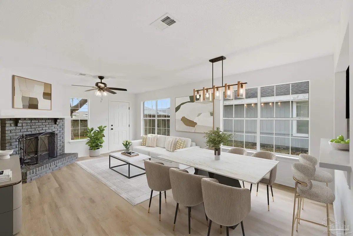 811 Boulevard De Lorleans, Mary Esther, FL 32569 - #1