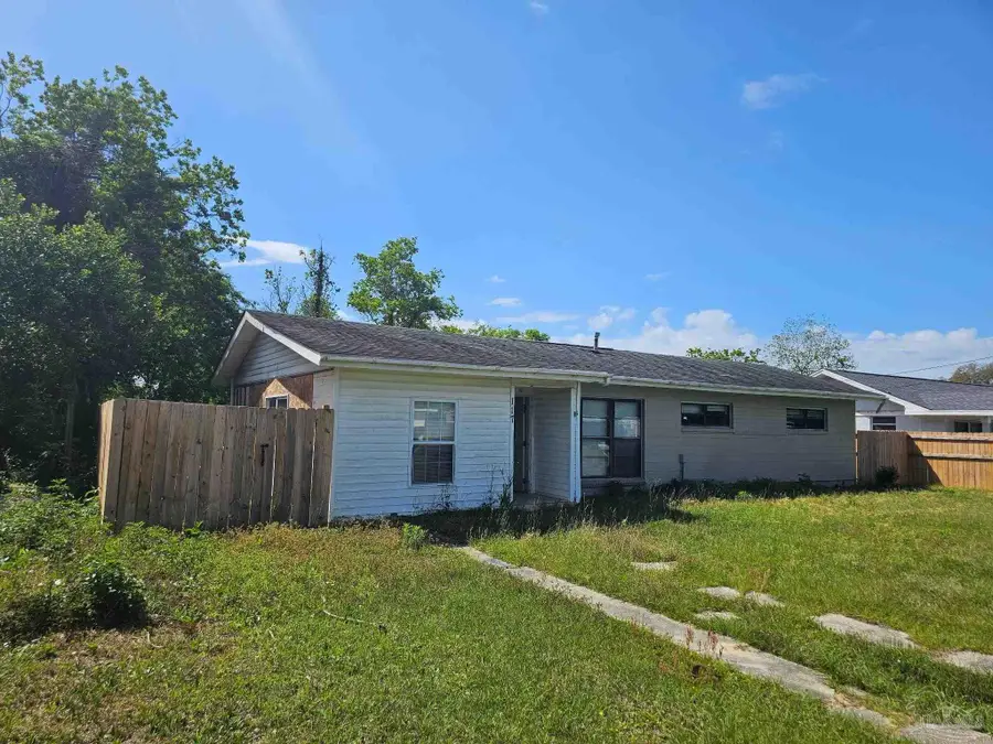 117 Aquamarine Ave, Pensacola, FL 32505 - #2