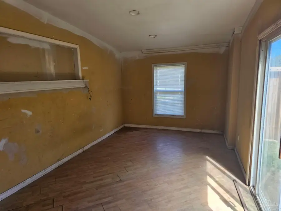 117 Aquamarine Ave, Pensacola, FL 32505 - #3