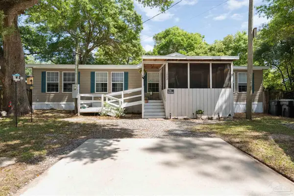 1002 Mills Ave, Pensacola, FL 32507