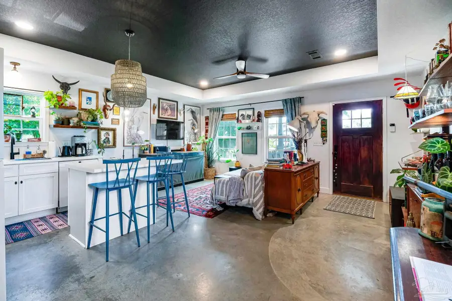 418 W Gadsden St, Pensacola, FL 32501 - #3