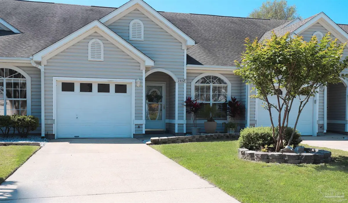 1462 Tiger Lake Dr, Gulf Breeze, FL 32563 - #1