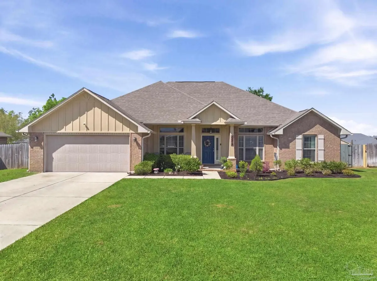 6090 Winchester Cir, Milton, FL 32570 - #1