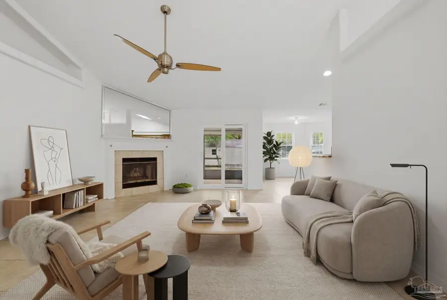 5980 Grandview Dr, Milton, FL 32570 - #3