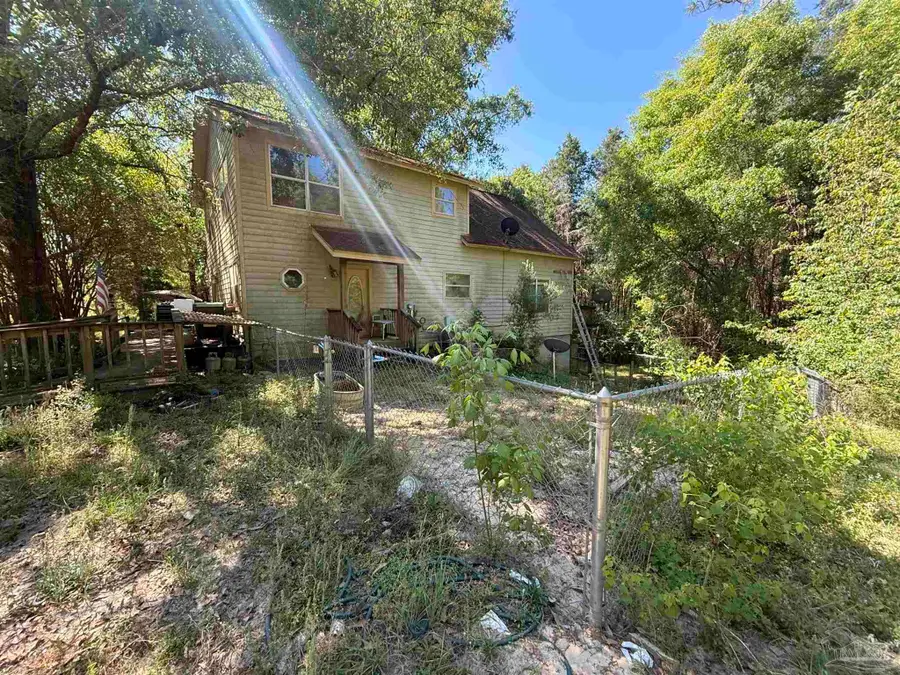 9543 Quiet Creek Rd, Milton, FL 32570 - #2