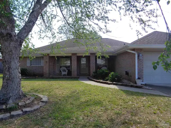 3984 Holleyberry Ln, Milton, FL 32583