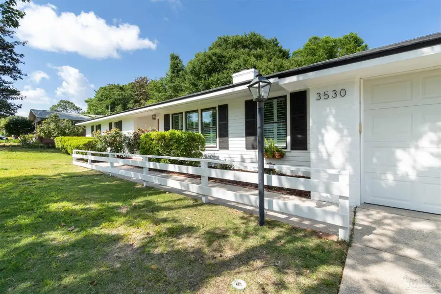 3530 Dunwody Dr, Pensacola, FL 32503 - #2