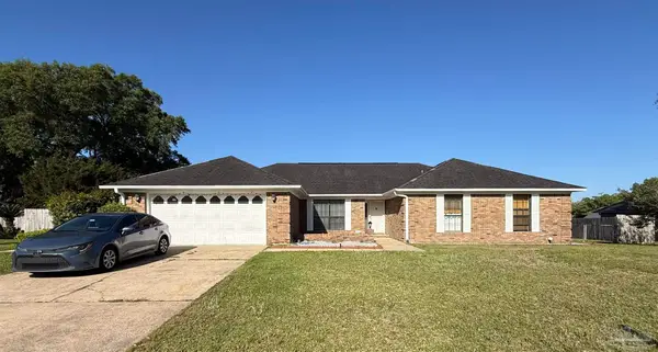 2369 Amelia Ln, Pensacola, FL 32526