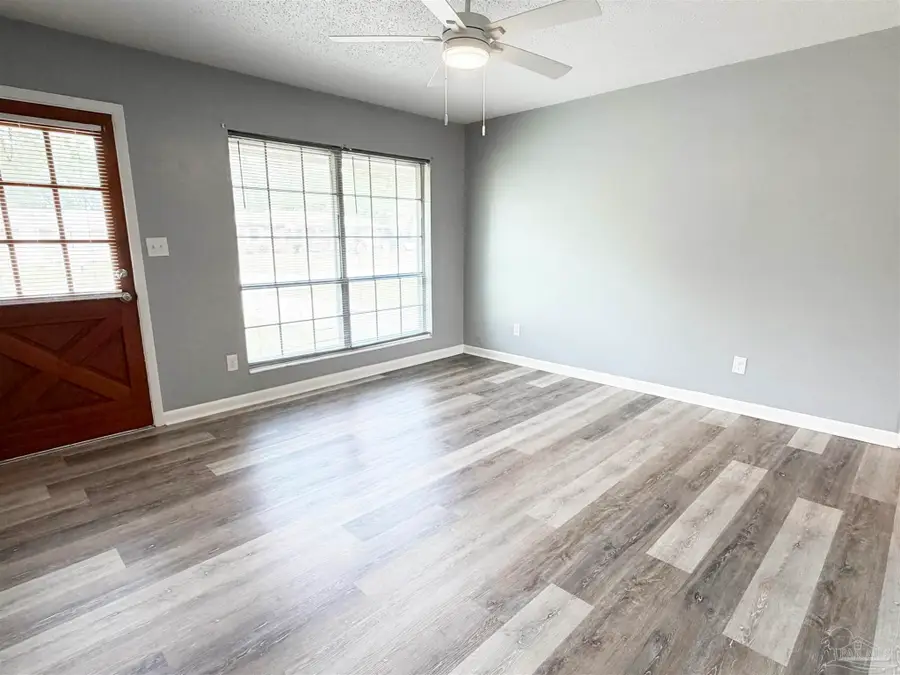 2053 Tomlinson Rd, Pensacola, FL 32526 - #3