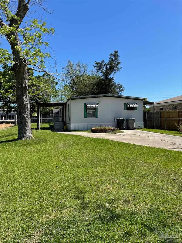 13 Sioux Trl, Pensacola, FL 32506