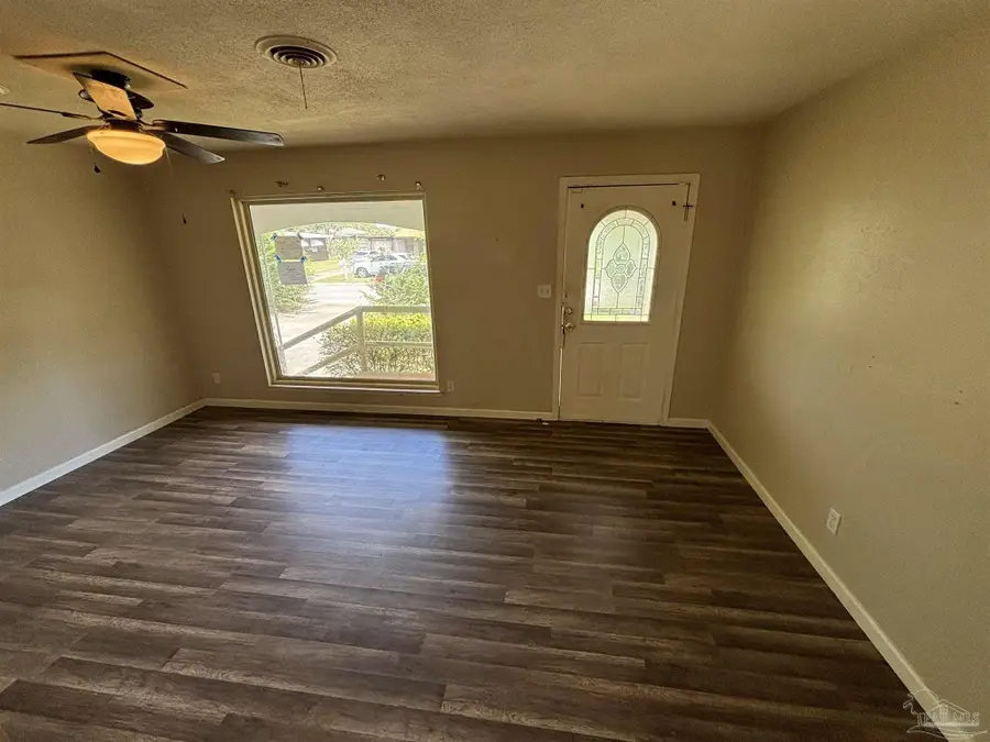 78 Hunter Ave, Pensacola, FL 32505 - #2