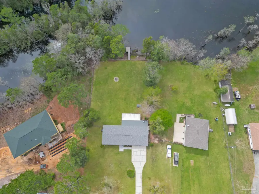 4719 Wildwood Dr, Milton, FL 32570 - #3