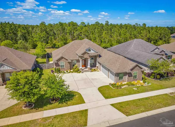 5871 Huntington Creek Blvd, Pensacola, FL 32526