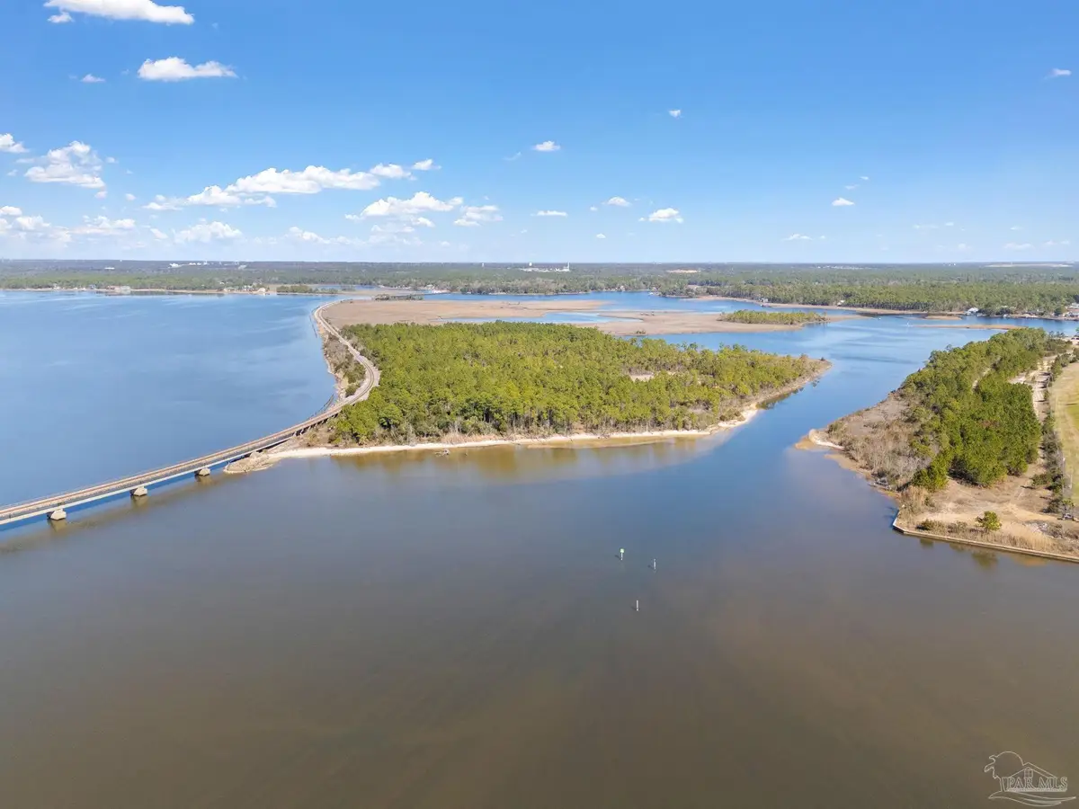 ISLAND Delmonte Dr, Milton, FL 32583 - #1