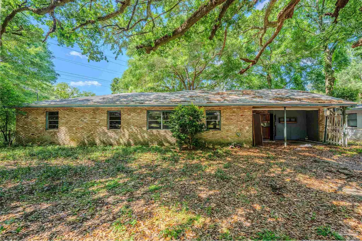 6720 Flagler Dr, Pensacola, FL 32503 - #1