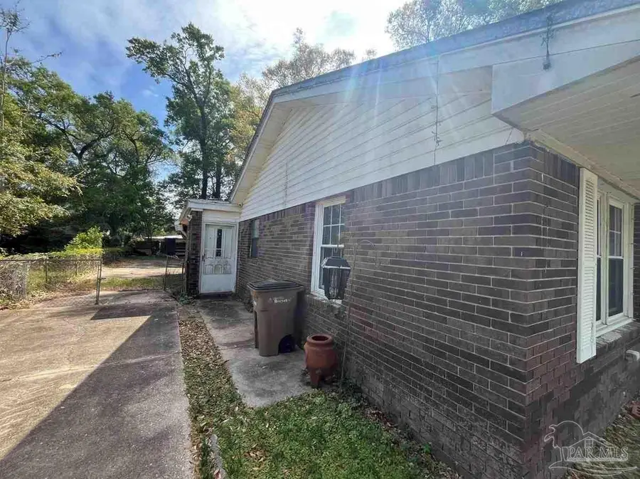 3110 N 6th Ave, Pensacola, FL 32503 - #2